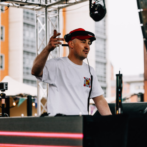 POACH LIVE MIX - GrooveBox W/ DJ EZ & TS7