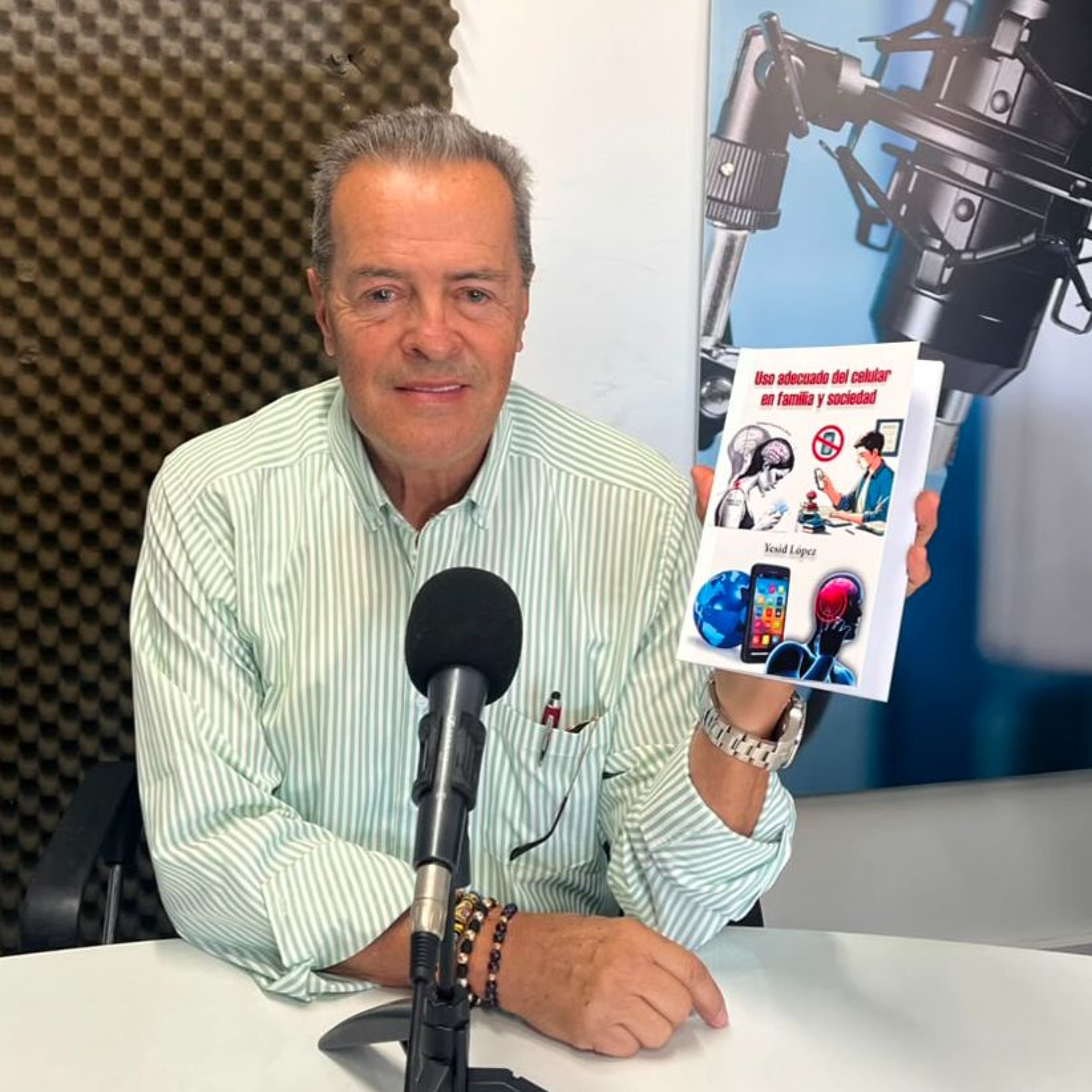 7. Entrevista con el periodista Yesid López, autor del libro Uso adecuado del celular en familia y sociedad episode artwork
