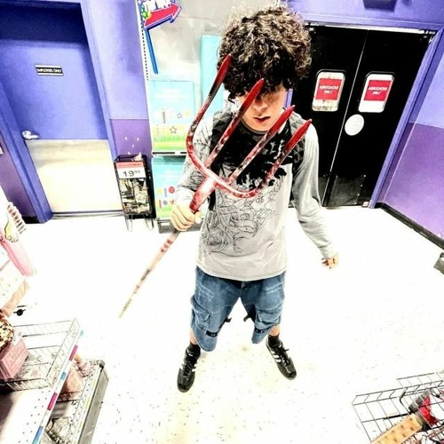 Irl (prod. brokeboitaylor)