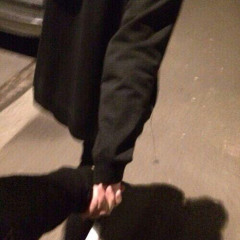 ‎ .🤍🤍احلى الايام وعدوني من يوم ماقابلني هواك.  ⁩