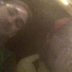 Jim Kangourou having fun on machines