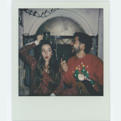 Navidad en Cada Esquina (It's Beginning To Look A Lot Like Christmas)