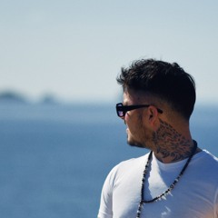 Victor RAYO - IBIZA LIGHTHOUSE LOUNGE BAR - Mixtape #1 05/2025