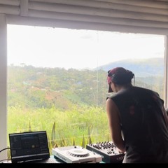 techno en la montaña