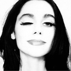 PJ Harvey - 50ft Queenie (Live Chicago ‘93)