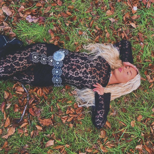 Shannon Weafer - Free From Emotion