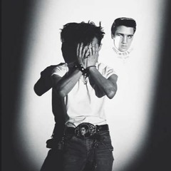 G-DRAGON - ‘Can't Help Falling In Love’