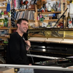 Fred again…: Tiny Desk Concert