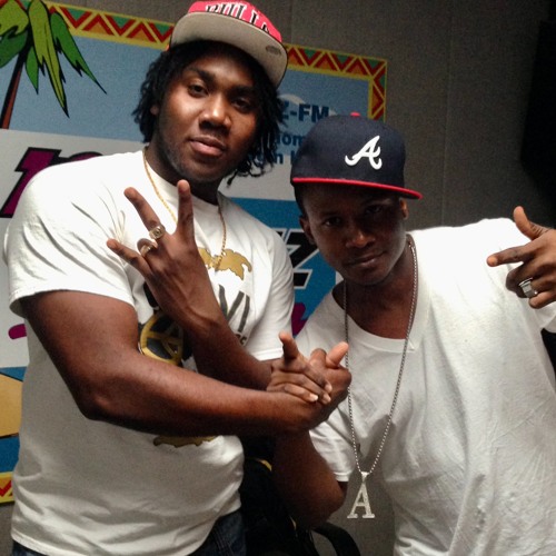 Bend Right Ova (Feat. DJ Avalanche)