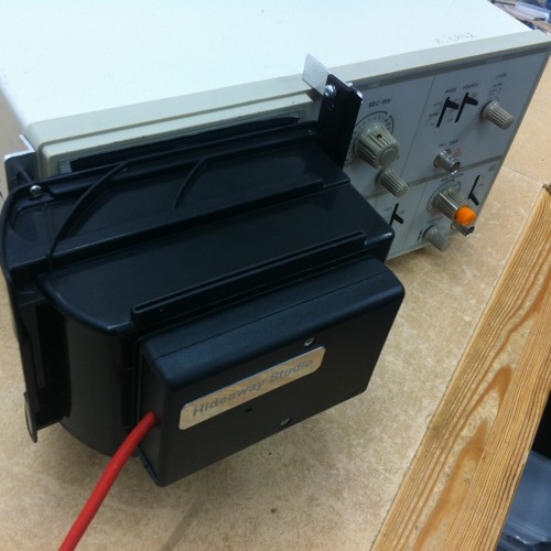 Experiments With Oramics Analog Optical Waveform Scanner Concept...