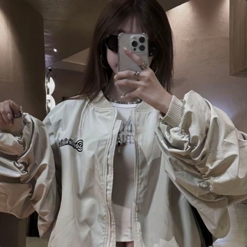 Thêm Bao Nhiêu Lâu - Tuấn Smile Remix .mp3