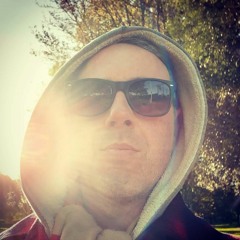 BoddyPoppin (Live jam with 303, 808, Prophet 5 and Space Echo)