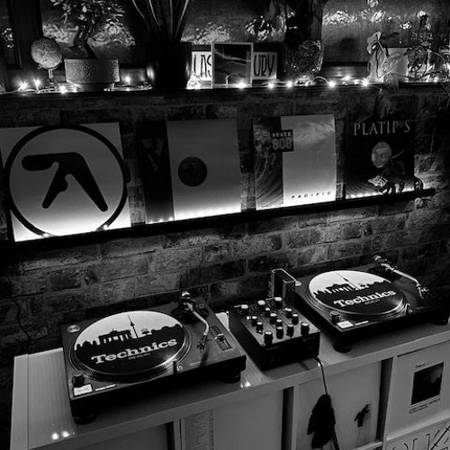 DN:MRMN Techno Mixes