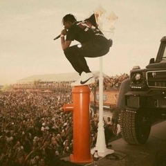 Akirah X Subfiltronik - Travis Knight (Huskii Remix)[FREE]