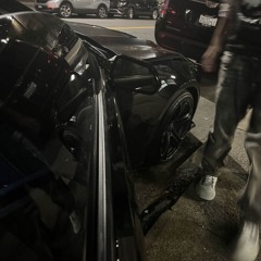 im slurring in my airbnb in la i miss all my friends