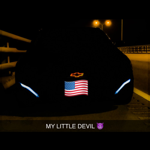 أسمعك اغاني DJ WHITE SMOKE