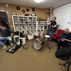 10 - DIE RADIOBUEHNE - Interview vom  15.11.2022.mp3