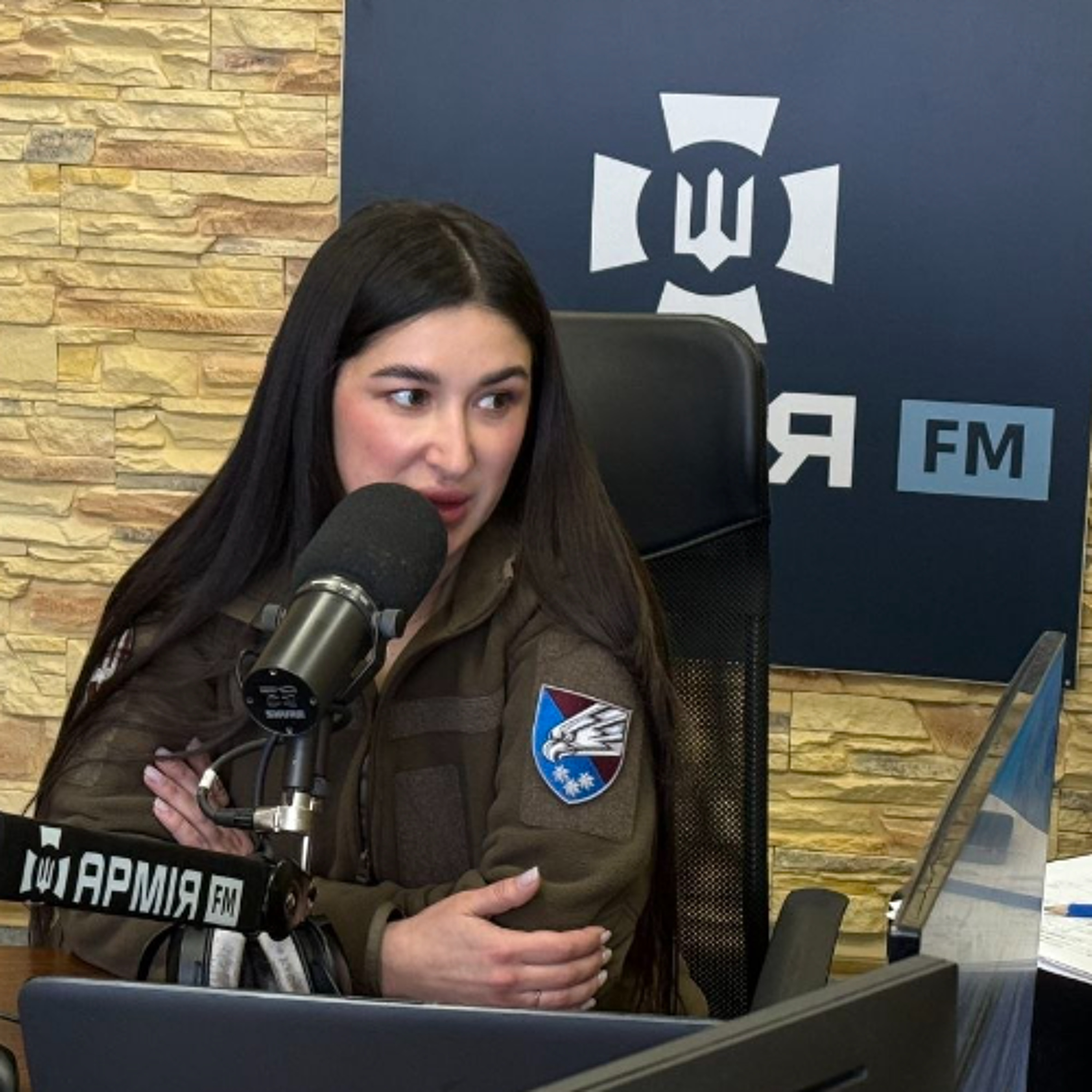 Після втрати близької людини самотужки нищить ворога: відверте інтерв’ю Ліри з 25-ї бригади ДШВ
