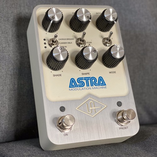Universal Audio - Effetti Chorus, Vibrato, Flanger Astra