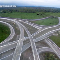 Itway ingsbray usway ogethertay utbay ullspay usway apartway utbay isn'tway atthay ifelay