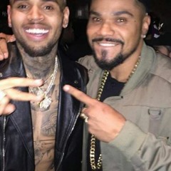 TIARESZ - TIPO NALDO ( BEAT FEITO POR PESSOAS ESPECIAIS E UM LUGAR ESPECIAL )