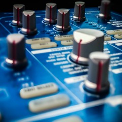 Live #2 -- Korg EMX - 1 (Tribe)