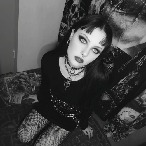 Gothwitch - Snare