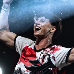 The Straikerz & Fantasm - ID( Shake That?)