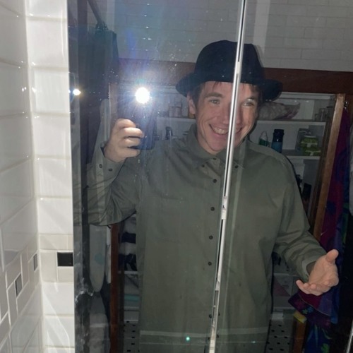 laura les - haunted og (edit)