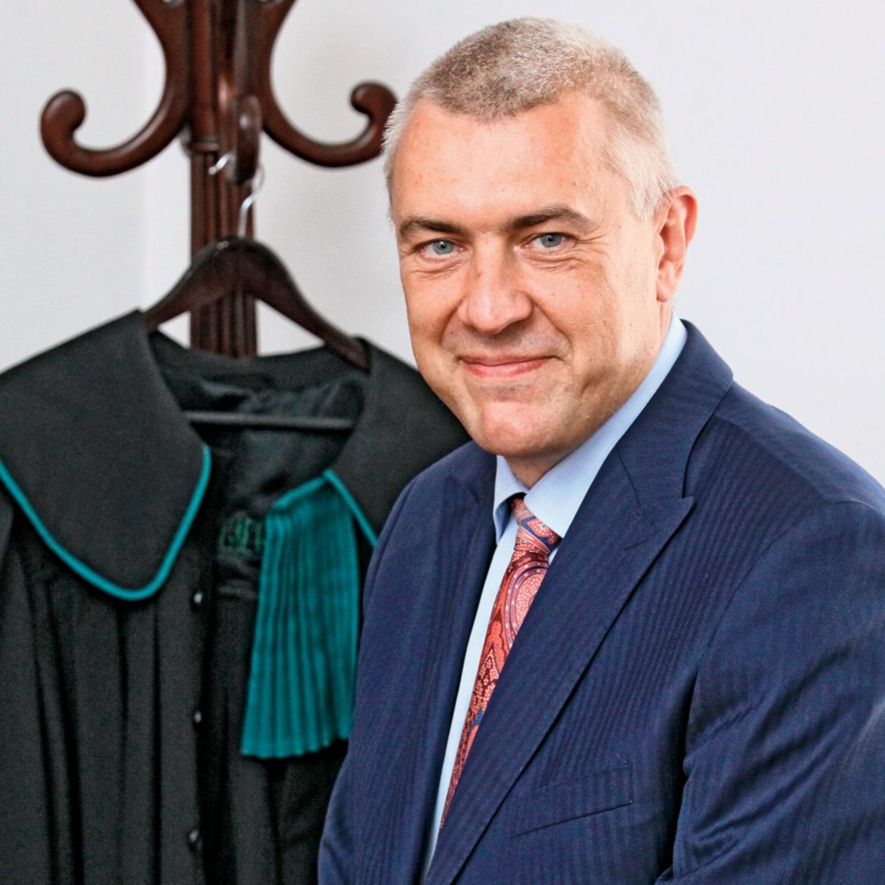 Rozmowa z prawnikiem Romanem Giertychem episode artwork