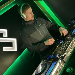 Hard Techno Mix 160BPM