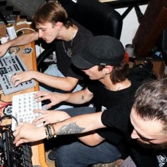 Live Extract: Mr Labrat, Shayatin & Toebak