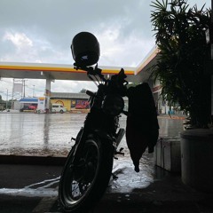 rideoftearamoon 🏍