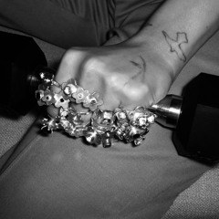 molly santana - ali0ffline (prod by. @prodcrow_ @prodbyefe)