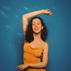 Studio Session: Lily Henley