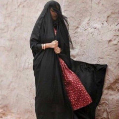 يا حلوة شيلي اللثام