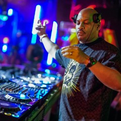 Dennis Ferrer @ Año Nuevo Space Enero 2023