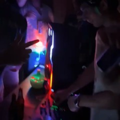 GROOVE TO THE MUSIC (TWÏZZ MIX)