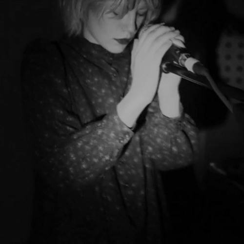 Crystal Castles - Kept remix