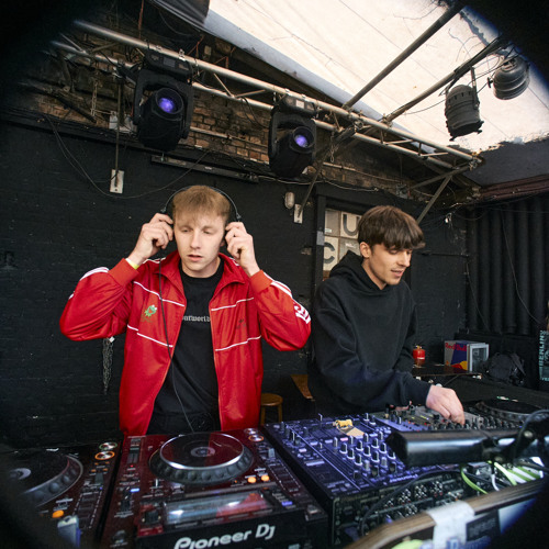 2 Hours of NIØ b2b OTG