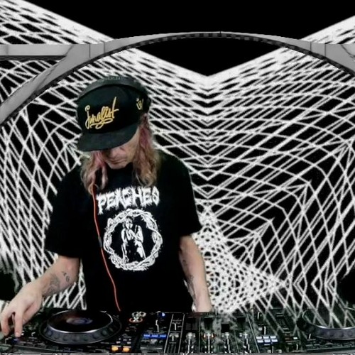 Da Moth Live From Moby Create V1