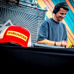 Youri Parker @ Sunrise Festival - #VRUUGER area