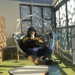 Handheld drum and bass mini mix