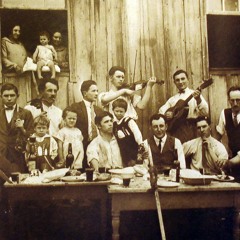 Ritratto Di Famiglia