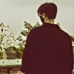 25 - Táo (slowed+reverb)