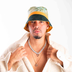 Think of Me vs. I Adore You vs. Control of Me (David Guetta-Hugel-Topic-Daecolm) Mashup by Noir-B3at