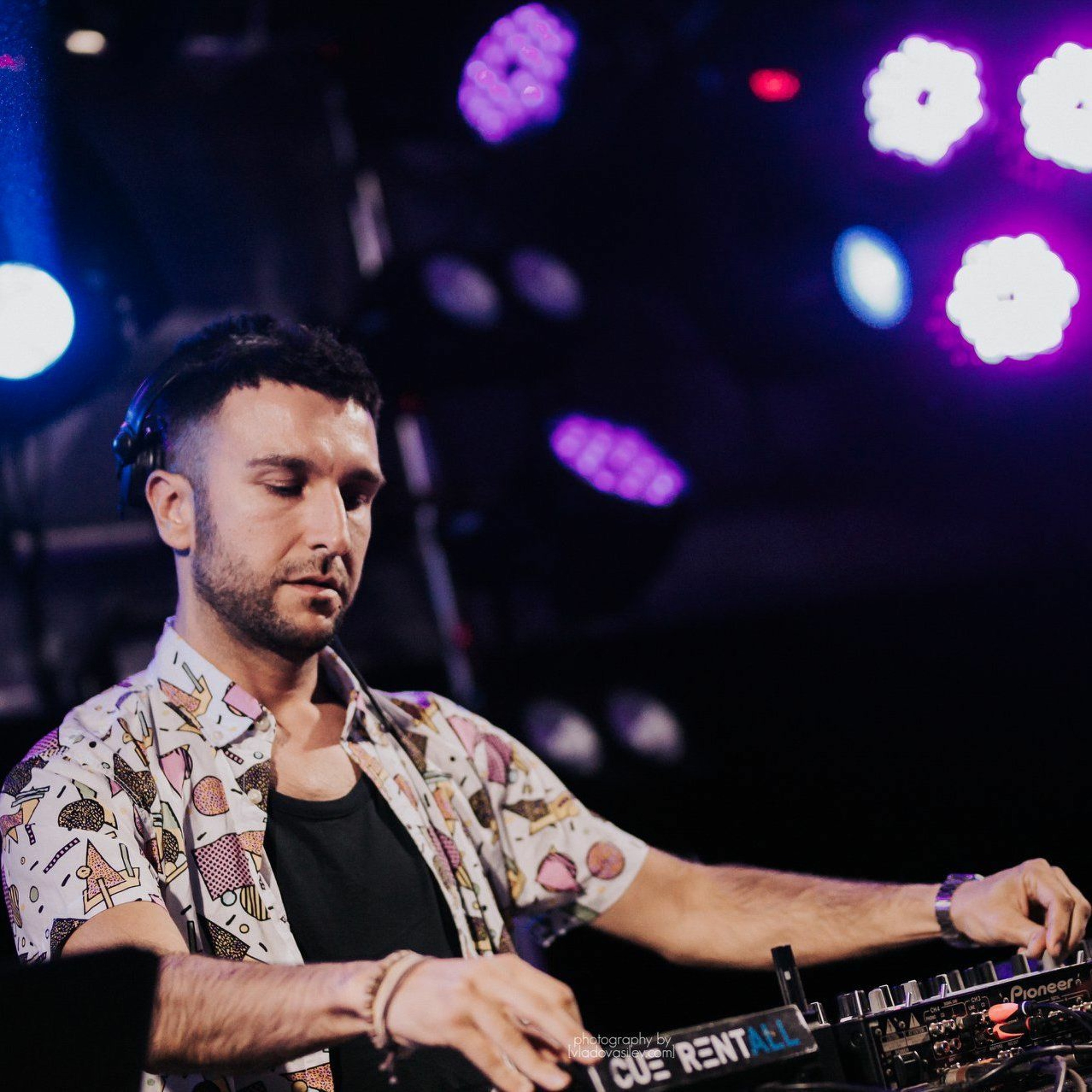 Silver Ivanov presents Addicted To Music radio show