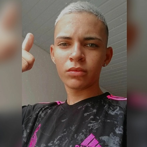 Faz A Pose, Olha O Flash Que Eu Tô Gravando Você Pagando Um Boquete (VersãoBh)
