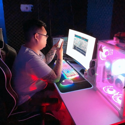 Người Lạ Từng Thương ft EHTN - MK ft Bé Bự (DAT)