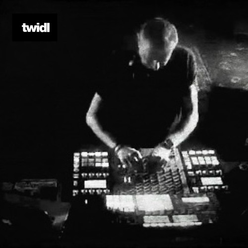 Junkie Digital - twidl sessions - June '24